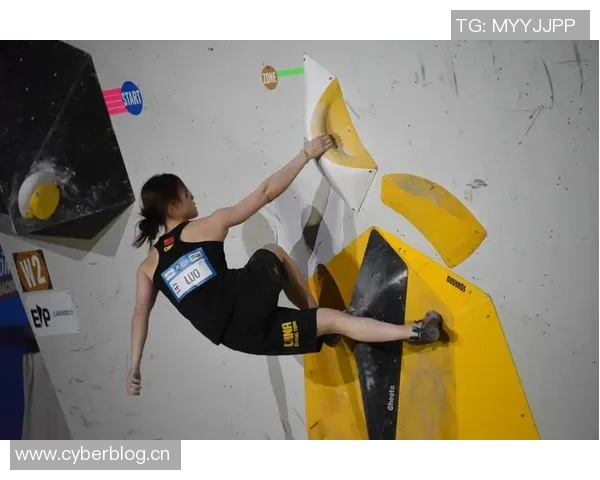 杭州攀岩队的防反策略分析与战术得失探讨 杭州攀岩队的防反策略分析与战术得失探讨